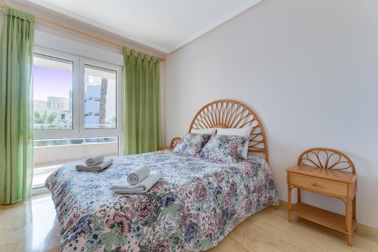 Apartament Palmera 100M Od Morza オリウエラ エクステリア 写真